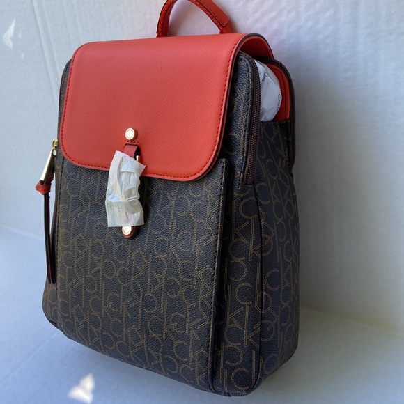 New Calvin Klein Women’s Backpack - Picture 3 of 6